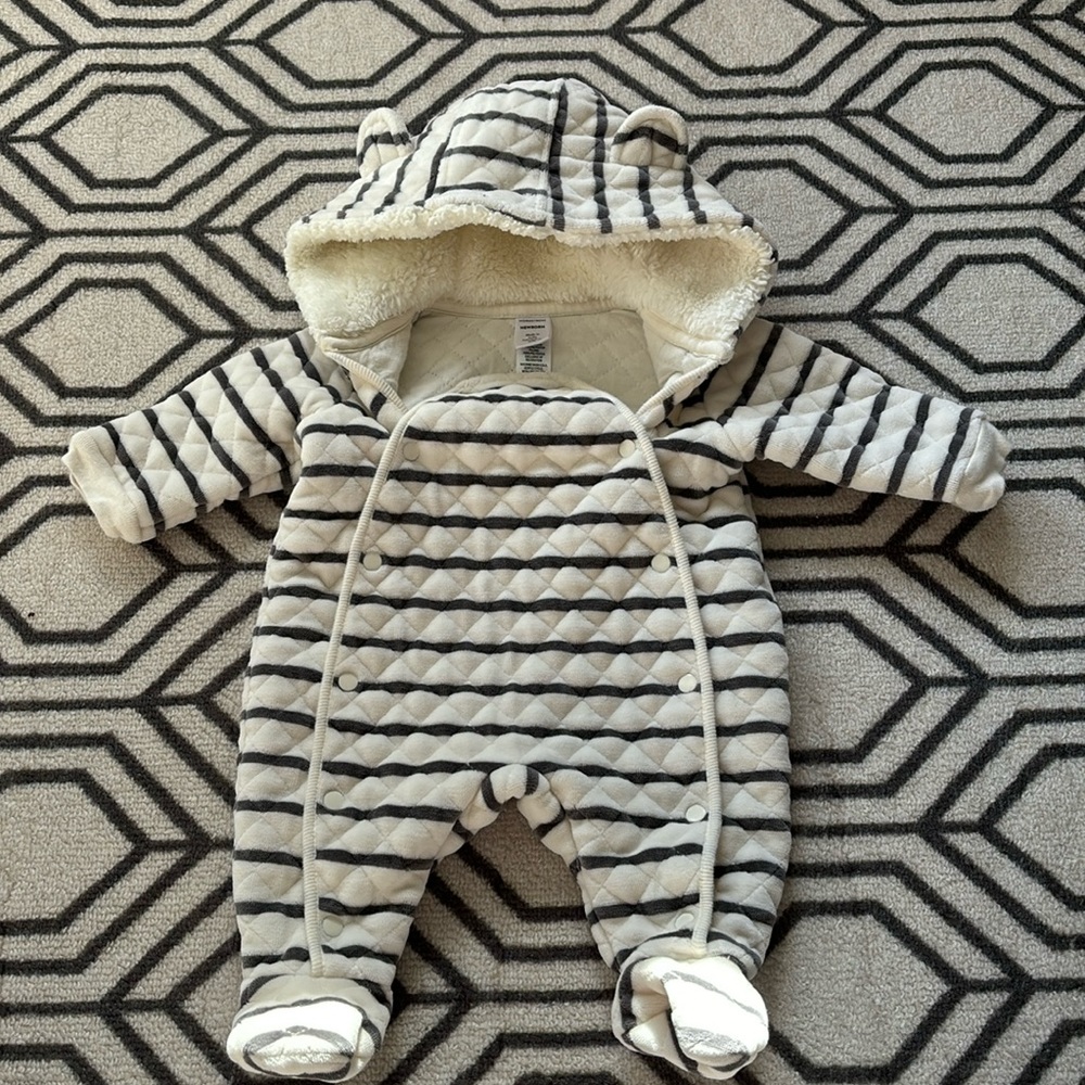 Nordstrom Hooded Bunting for baby in grey and ivory stripe.  Smoke/pet free home